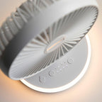 Ventilador de Escritorio Recargable con Luz LED – Silencioso, Portátil y Oscilante